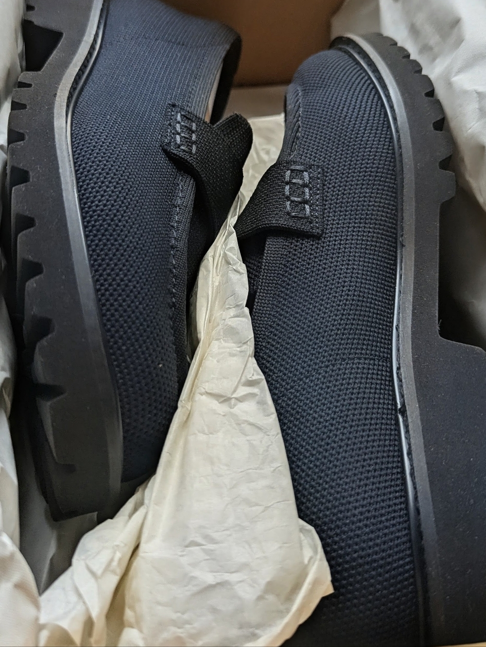 Vivaia Round Toe Platform Loafers (Francesca), US 6.5, Brand New with Box! - Picture 9 of 9